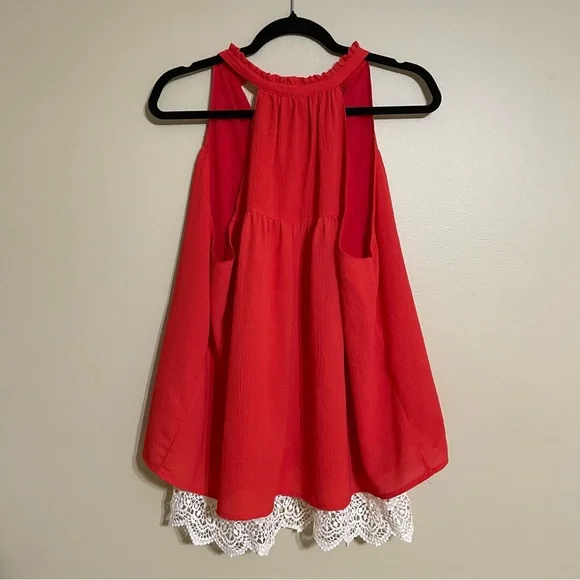 Umgee Oversized Red Tank with lace trim size large - Picture 4 of 4